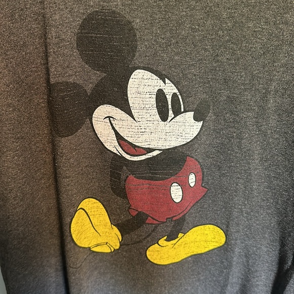 Walt Disney World, Mickey Mouse top size small - Picture 2 of 4